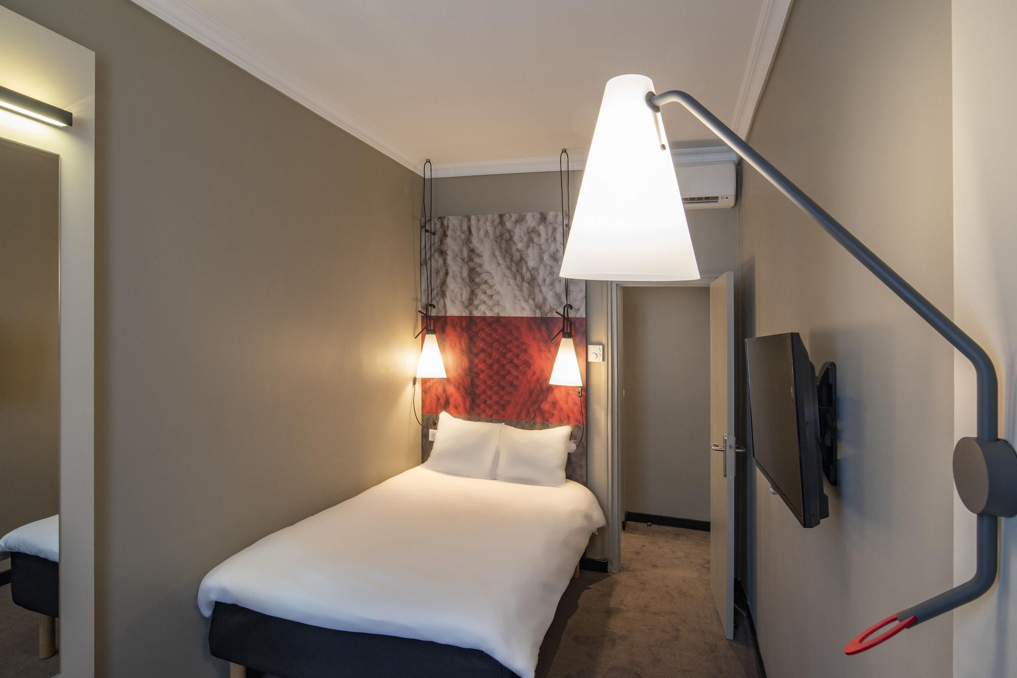 Hotel Ibis Paris Tour Montparnasse 15Eme Zewnętrze zdjęcie